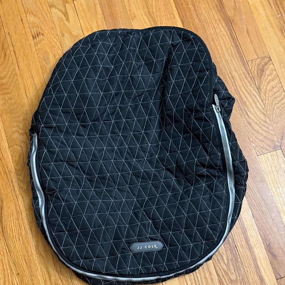 JJ Cole Baby car seat warm cover